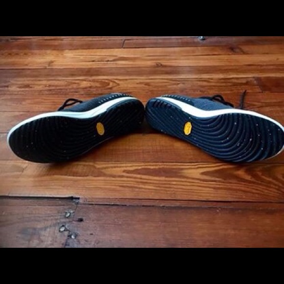 Merrell women’s shoes - Picture 2 of 4